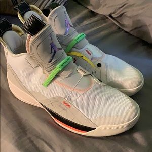 Jordan XXXIII (33)